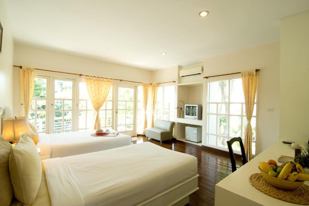Makathanee Resort Koh Mak Esterno foto